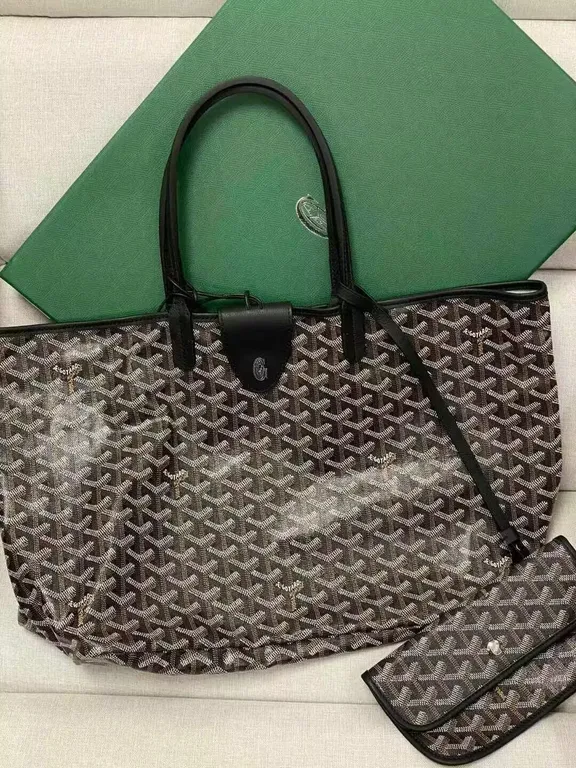 Goyard Bag 